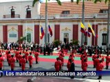 Chávez e Santos fecham acordo comercial