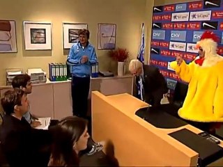 TV3 - Crackòvia - La gallina de Condix o el cobrador de morosos?