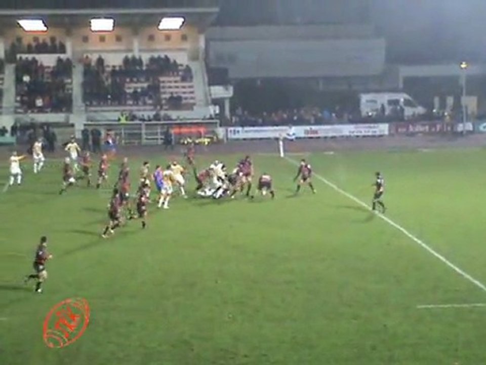 Pénalité à la 76ème minute - match OYONNAX - ALBI le 26.11.2011