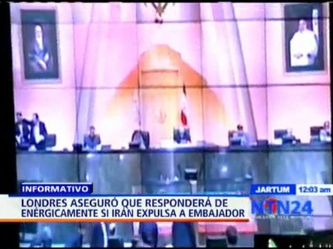 Irán amenaza con expulsar al embajador británico en represalia a sanciones por su programa nuclear