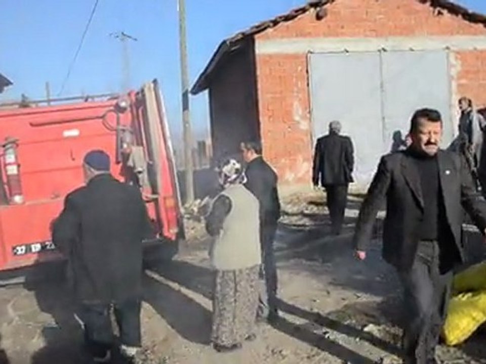 Aşağıdikmen Köyü Yangın