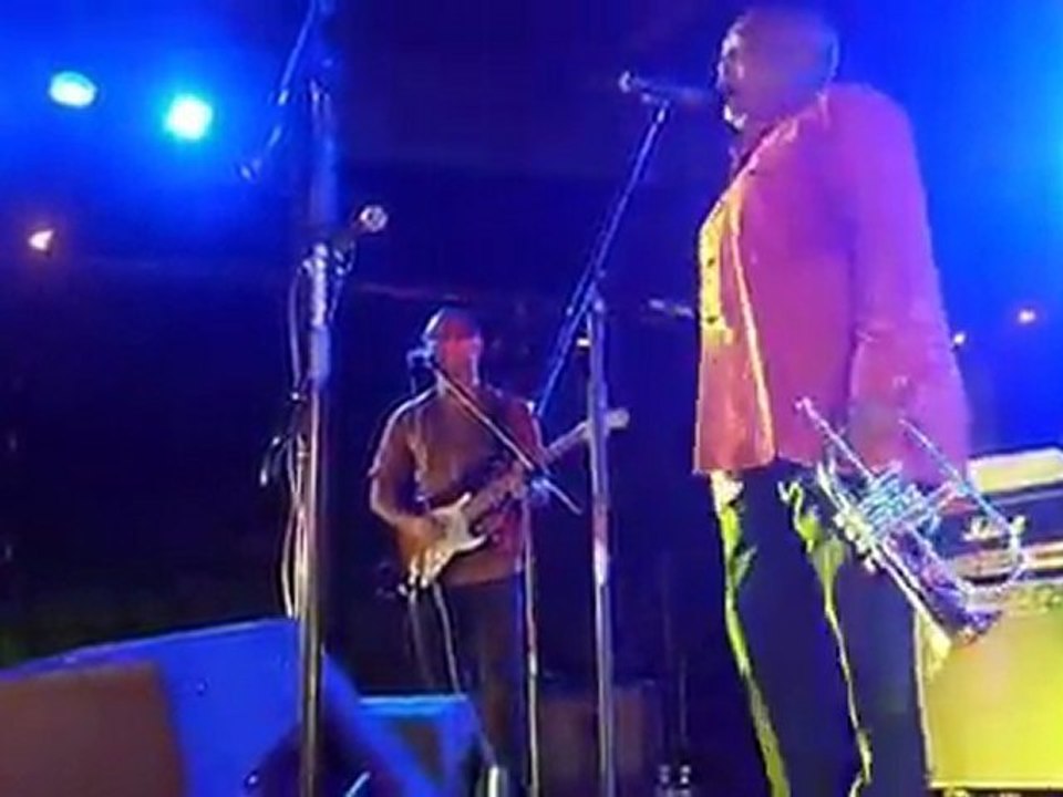 Hugh Masekela au pays de Fela