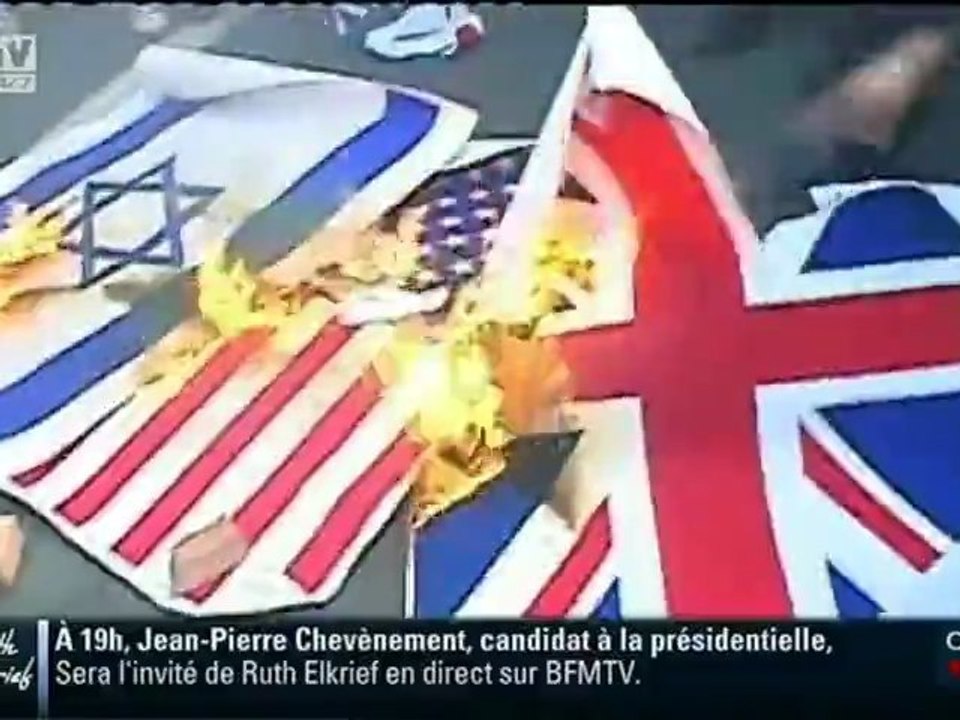 L'ambassade britannique de Téhéran prise pour cible par des manifestants