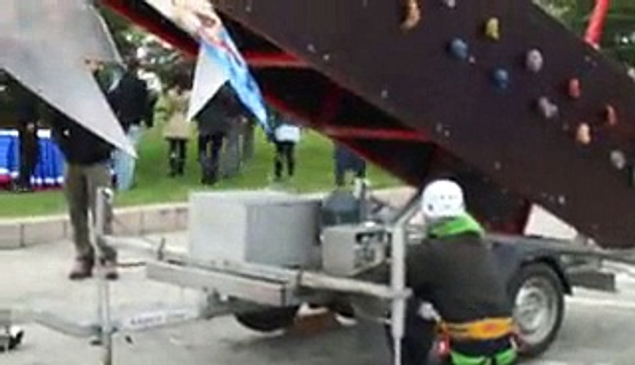 Seyyar - Mobil Tırmanış Duvarı kurulumu