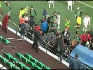 Ο ξυλοδαρμός του Γκογκνίεφ στο παιχνίδι με την Τέρεκ