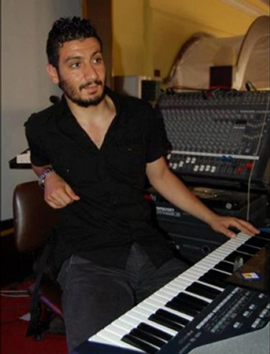 yılın en iyi facebook bestesi seni facebook"ta dürttürürmüyüm ?