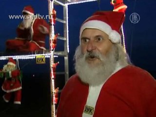 Немец Диди Сенфт построил рождественский велосипед