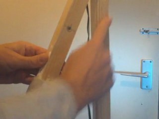 DIY Adjustable Camcorder Light Stand.