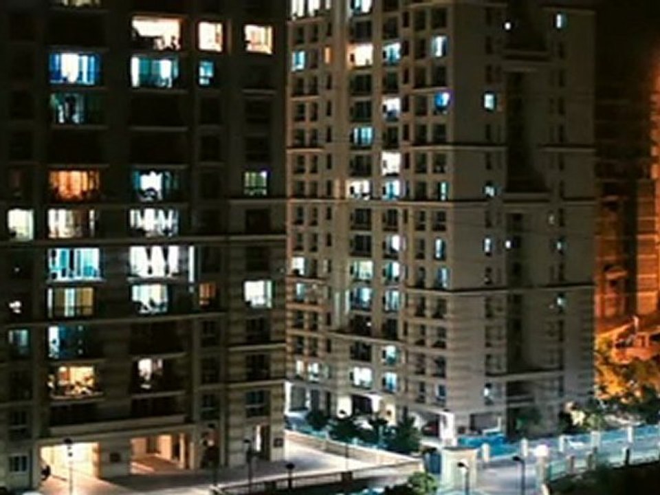 Delhi Belly - English - DVDRip - XviD - 1CDRip - [DDR]- Part 1