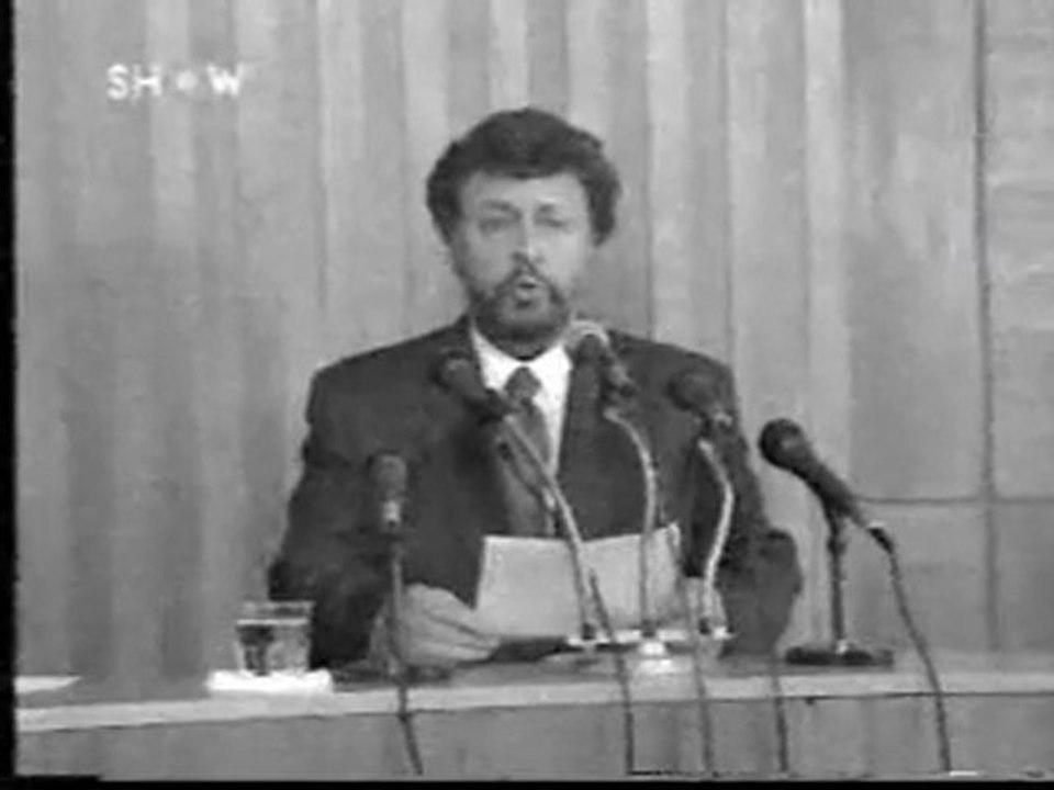 Mecliste Yemin Töreni _  Metin Akpınar & Zeki ALasya