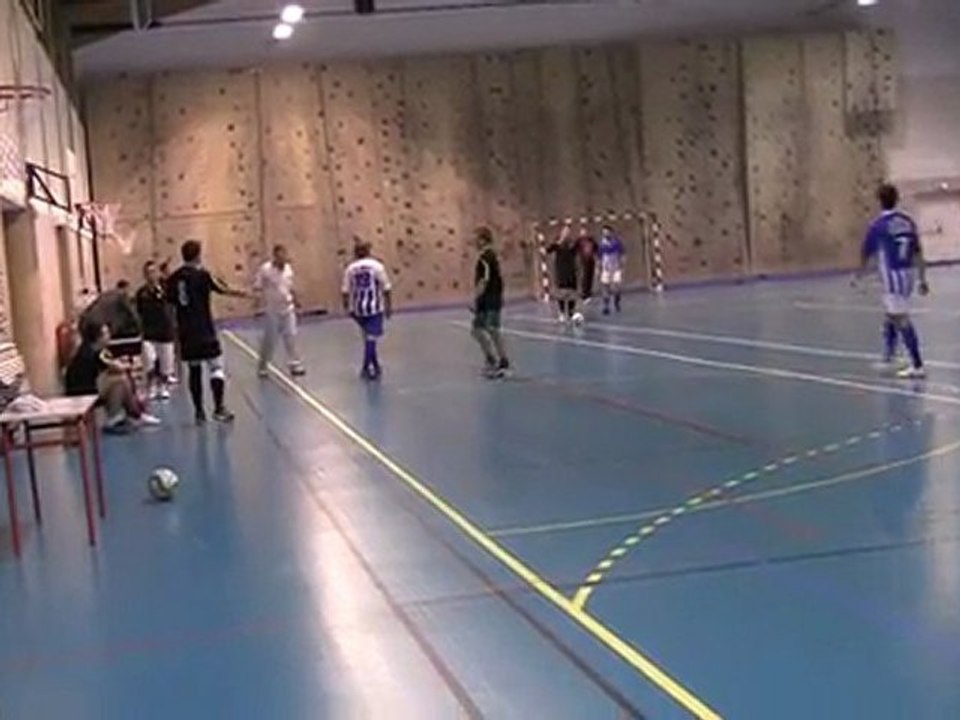 Petit Foyer Futsal B – Real AGUILAS B  Championnat 2011-2012 UNCFS GARD Série C – 28 novembre 2011–  4