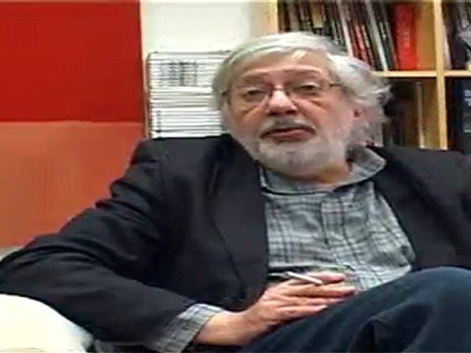 Ô Dingos, Ô châteaux : de l'importance de la folie