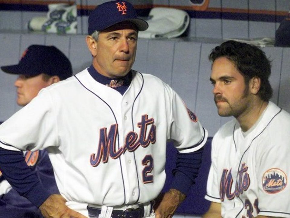 Red Sox Close to Signing Bobby Valentine as Manager