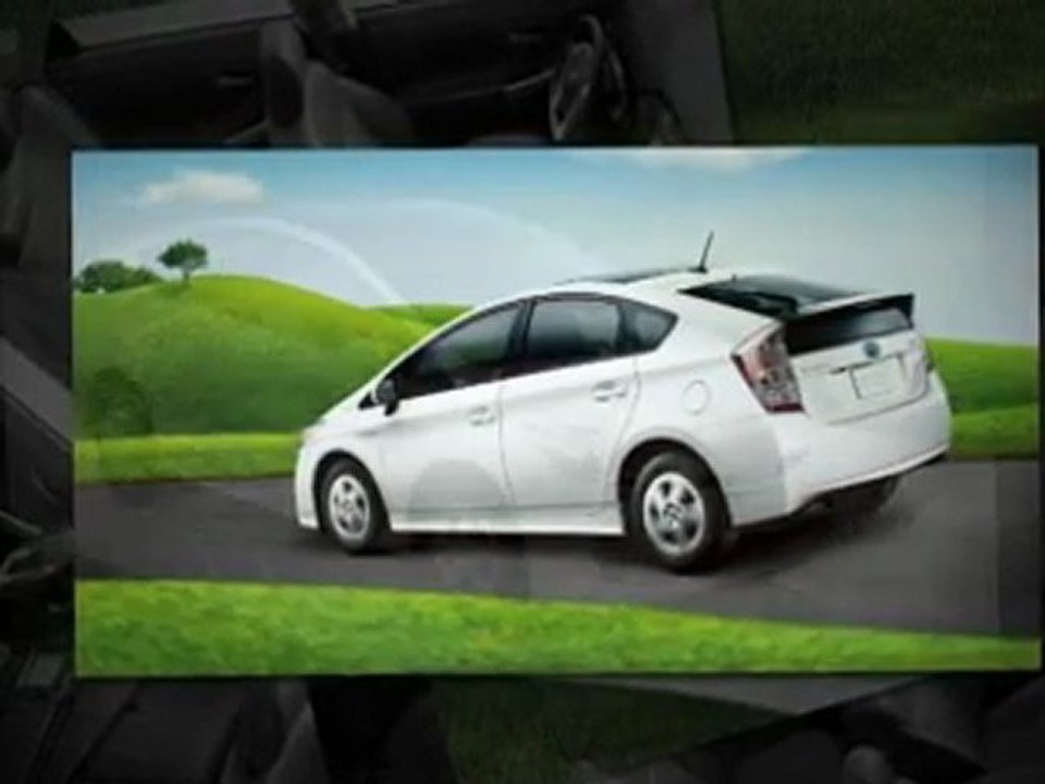 Toyota of Grand Rapids near Muskegon, MI and 2011 Toyota Prius