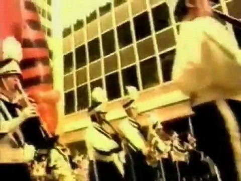 Scottish kilts: find out what's under !