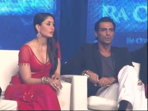 Kareena Kapoor And Arjun Rampal Torture Madhur Bhandarkar! - Latest Bollywood News