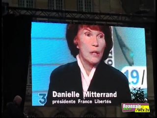 CLUNY OBSEQUES DANIELLE MITTERRAND
