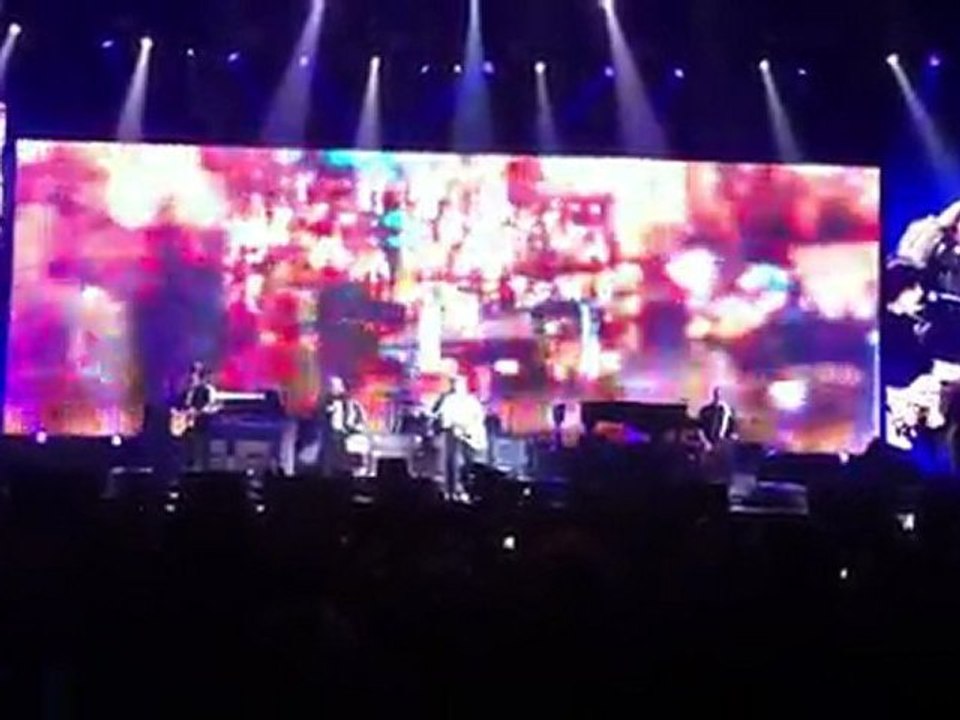 Michèle Paul Mc Cartney Bercy 30.11.2011