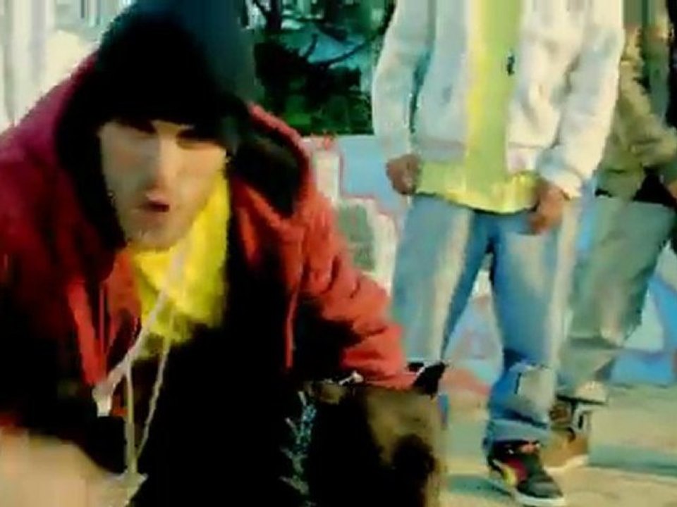 Madd dogs(B-Bami, A-Z, G-Loni) - Ki respekt (official Video HD)