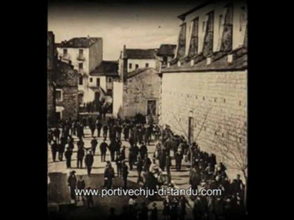 Portivechju Di Tandu (2ème vidéo) : la porte génoise - Eglise