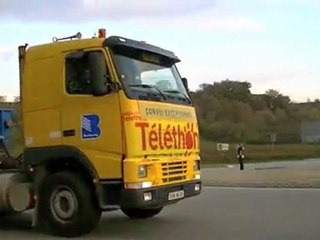 Arrivée du convoi de l'autorail pour le Téléthon