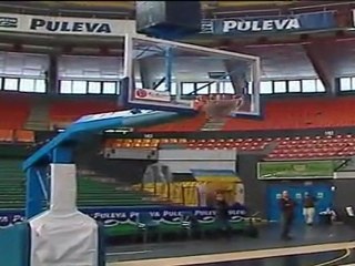 Splitter: "Mi marcha de España es un hasta luego"LOC