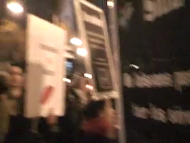 MARCHE DU 1ER DECEMBRE A PARIS