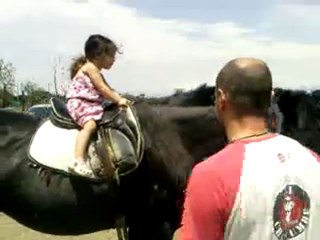 Chiara fait du cheval