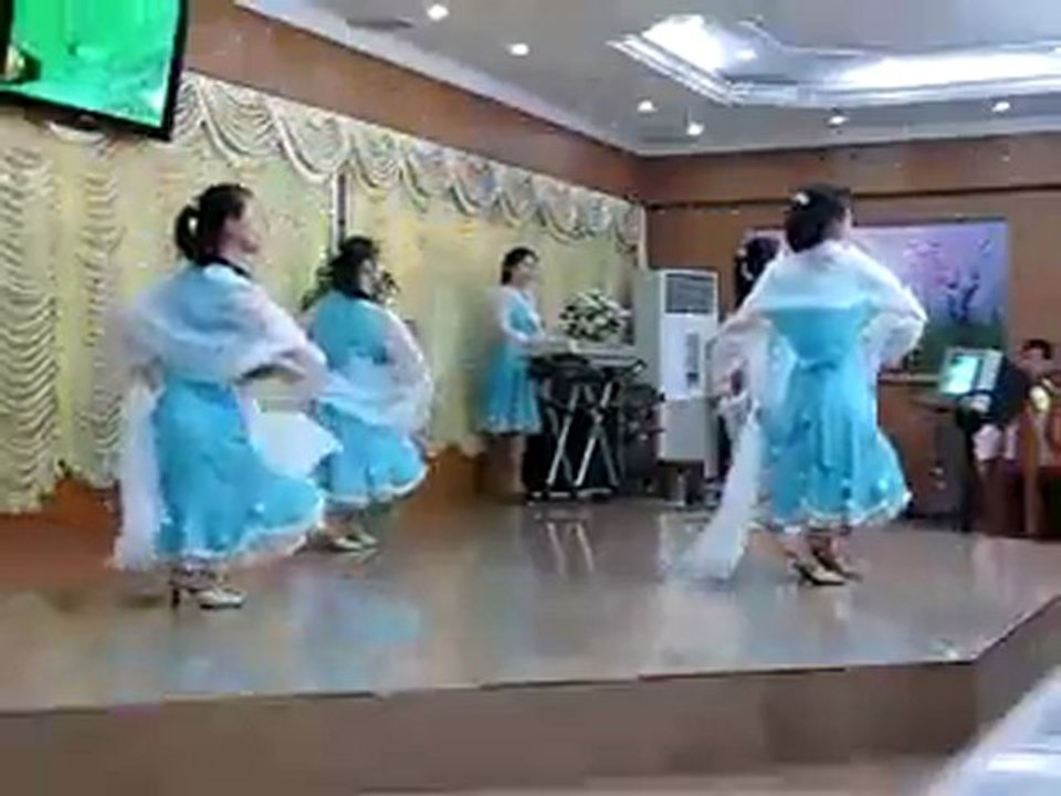 Dancing at Pyongyang