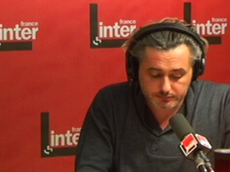 Mademoiselle jouit