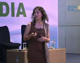 Valerie Rozycki Wagoner at Social India Conference 2011