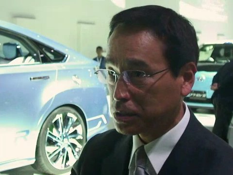 Une citadine électrique qui se gare toute seule, une voiture de sport hybride consommant moins de 3 litres d'essence aux 100 km, une berline à pile à hydrogène, les constructeurs ont rivalisé d'inventivité verte au salon de l'automobile de Tokyo