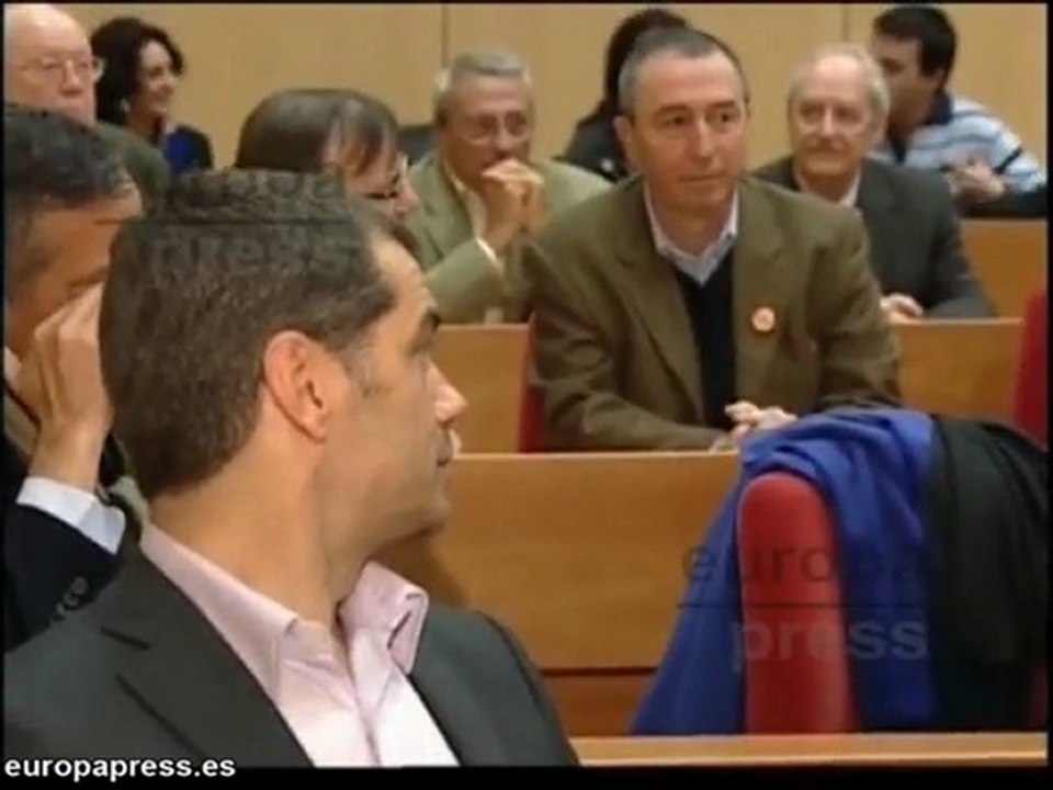 Toni Cantó recibe su acta de diputado