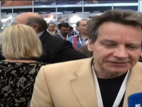 La Feria del Libro de México celebra la concesión del Cervantes a Nicanor Parra