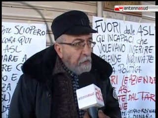 Download Video: TG 01.12.11 Bari, protesta dei lavoratori delle coop di Lizzano