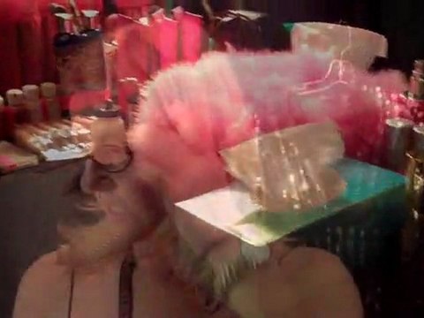 Kona Tanning Company's Airbrush Spray Tanning in Orange County, Los Angeles & New York City