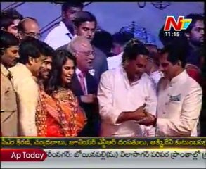 CM Kiran Kumar Wishes Ramcharan & Upasana In Engagement