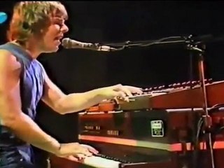 Who's Crying Now (LIVE) / JOURNEY