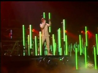 Justin Bieber -  Mistletoe  [ Live ]