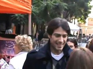 Luisa Martín y Alejandro Tous visitan el stand de los Comerciantes del Centro Histórico.