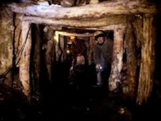 Watch Extreme Makeover: Home Edition Walker Family, Part 1