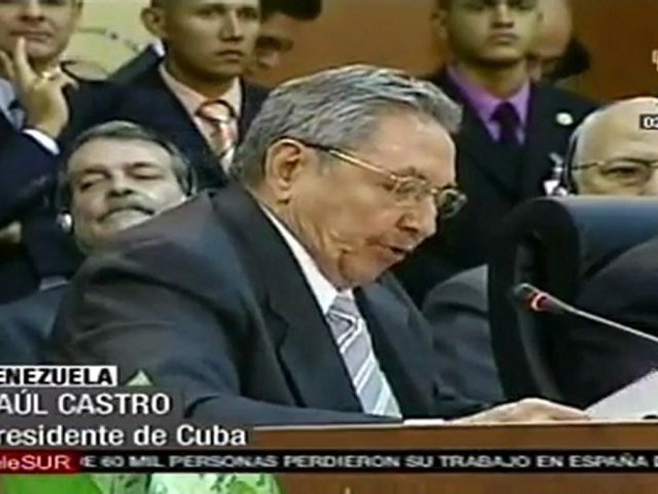 Raúl Castro condena acciones bélicas en Libia