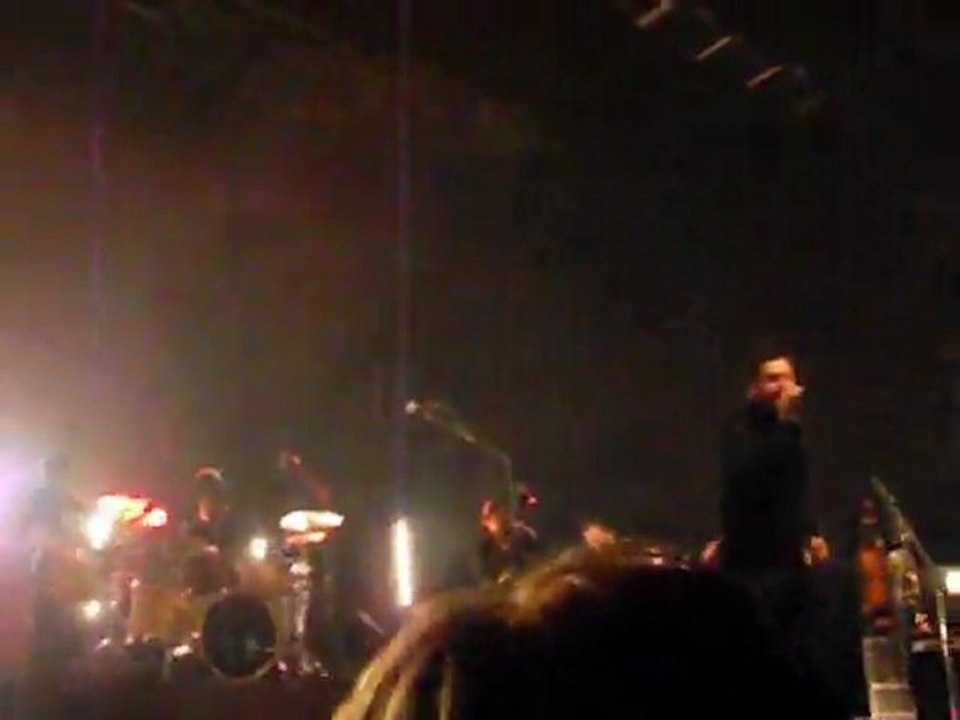 Debout sur le zinc aeronef lille/ Les moutons