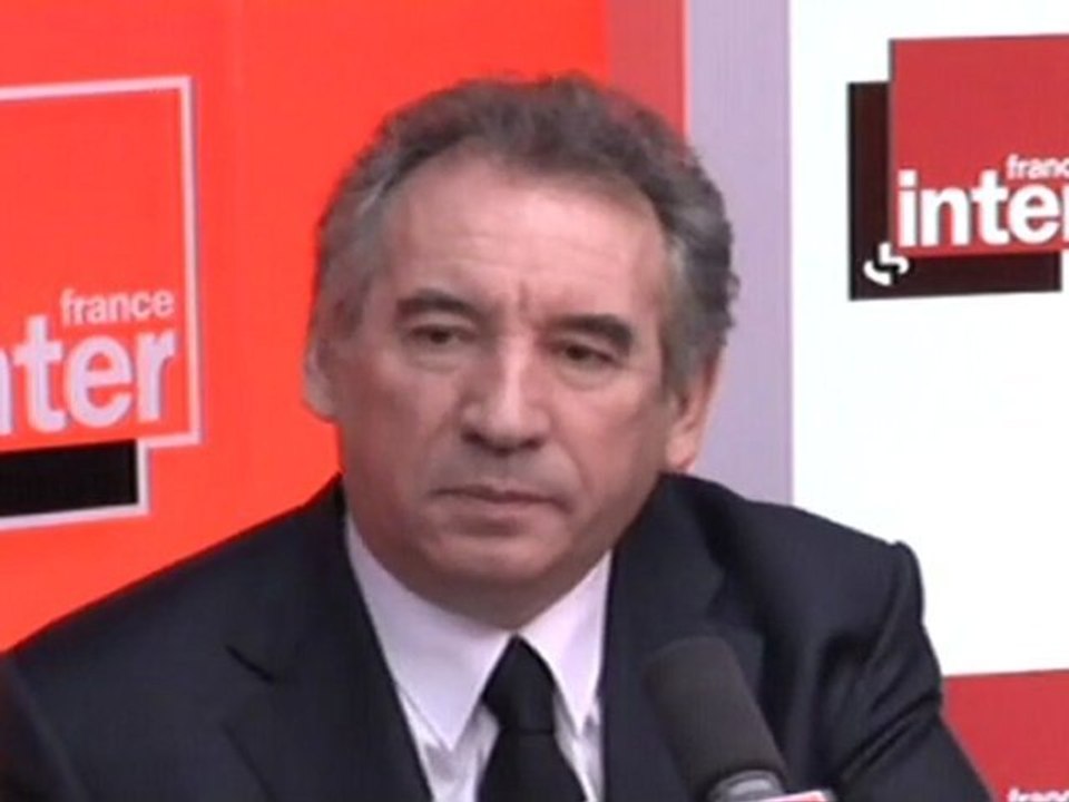 François Bayrou: "Il faut un plan de solidarité avec un esprit de justice"