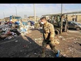 Napoli - Rifiuti, l'UE congela le sanzioni e Clini vuole l'esercito