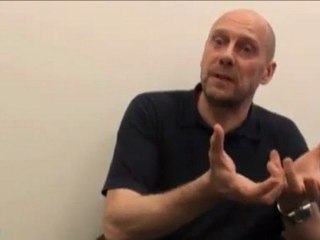 Petite leçon d'humilité avec Alain Soral