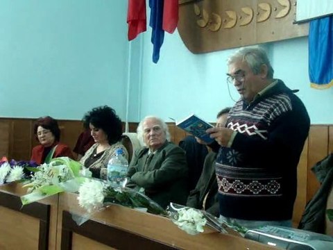 Anotimpul visului-Olina Petrov-prezinta Emilian MARCU