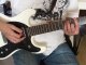 How To Play Ramones Punk Guitar
