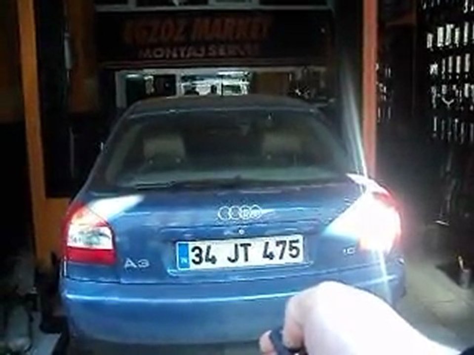 VANALI EGZOZ AUDI A 3 www.egzozmarket.com  İSTANBUL
