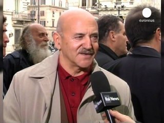 İtalya'da yeni hükümetin ilk sınavı yarın